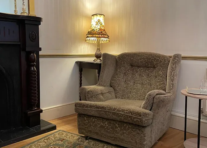 Guest Πανσιόν *